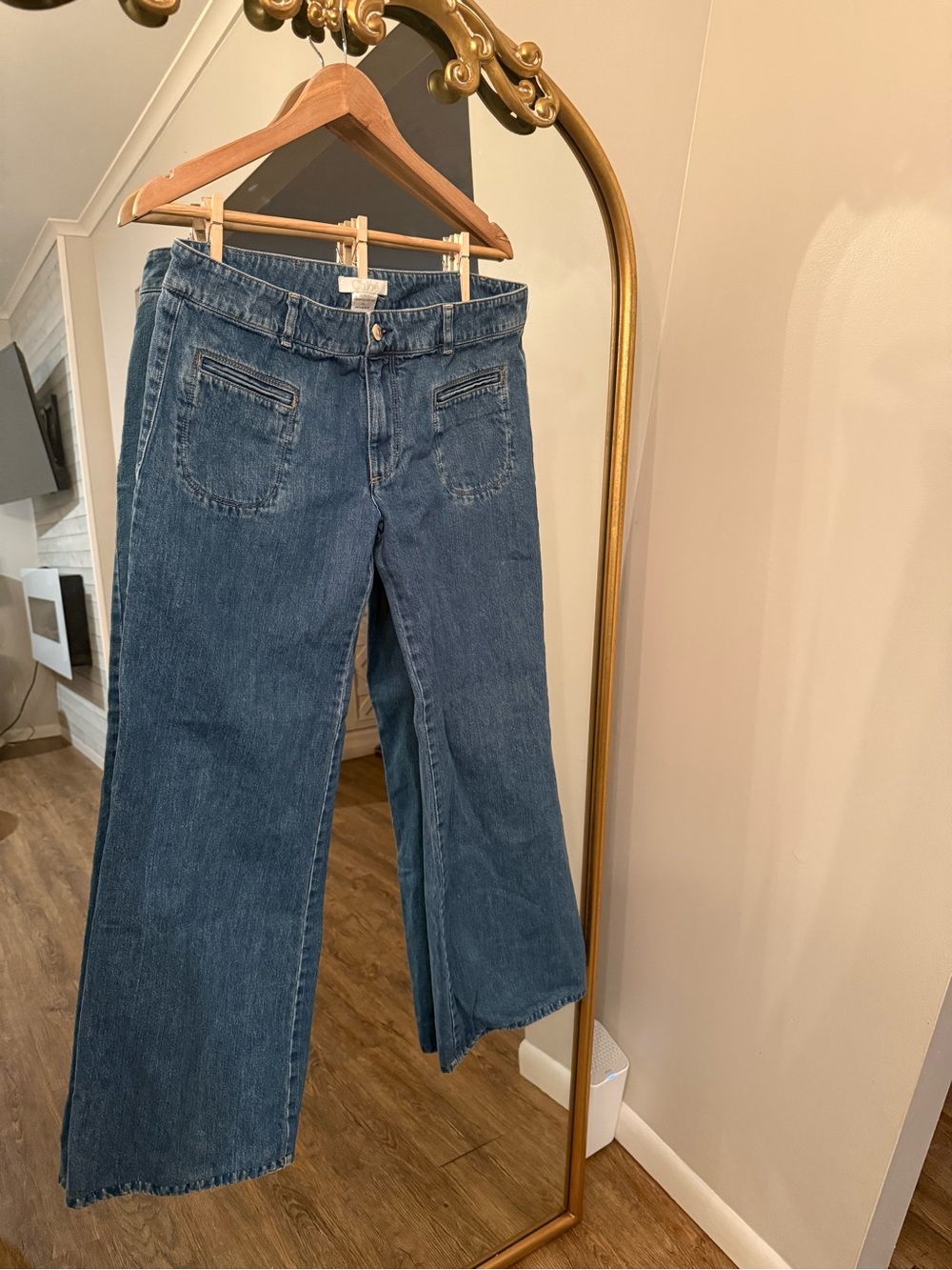 Chloe Low Rise Wide-Leg Jeans